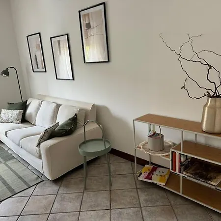 Maddy's House Apartment Mandello del Lario